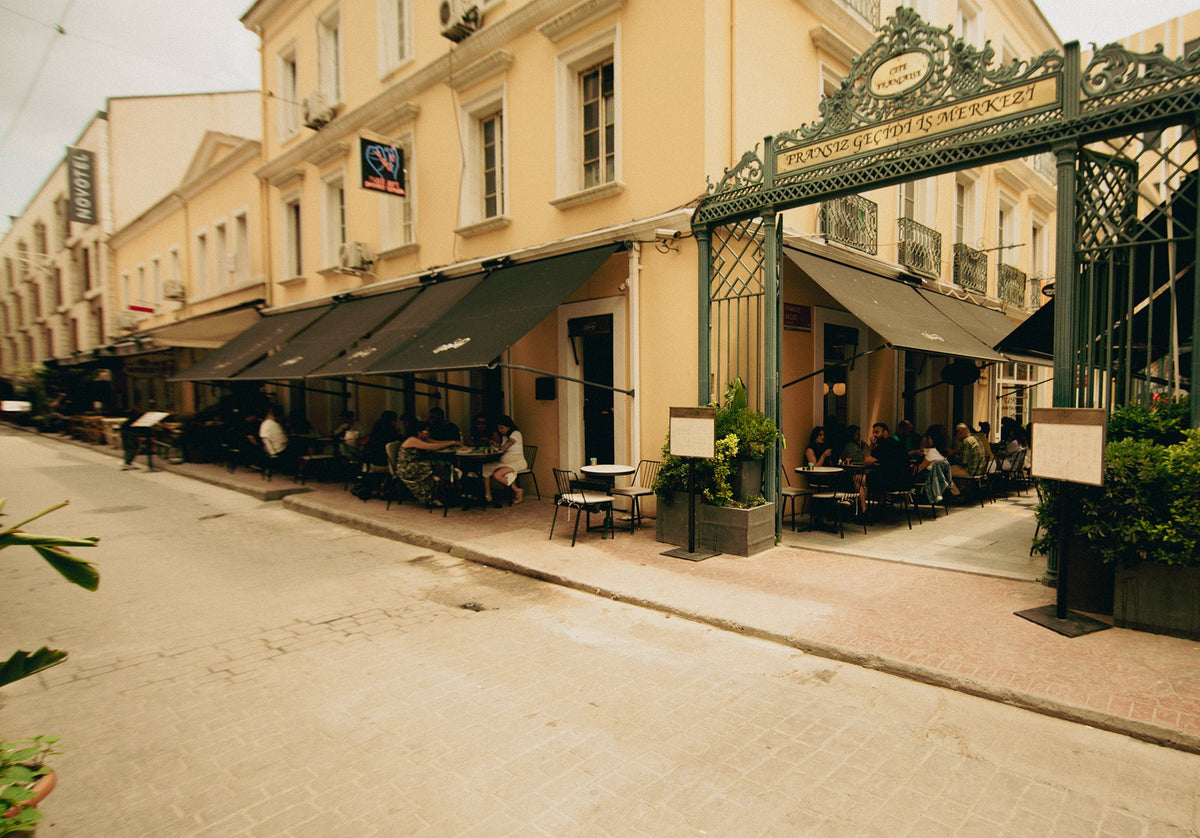Mums Cafe: Where Karaköy Mornings Begin
